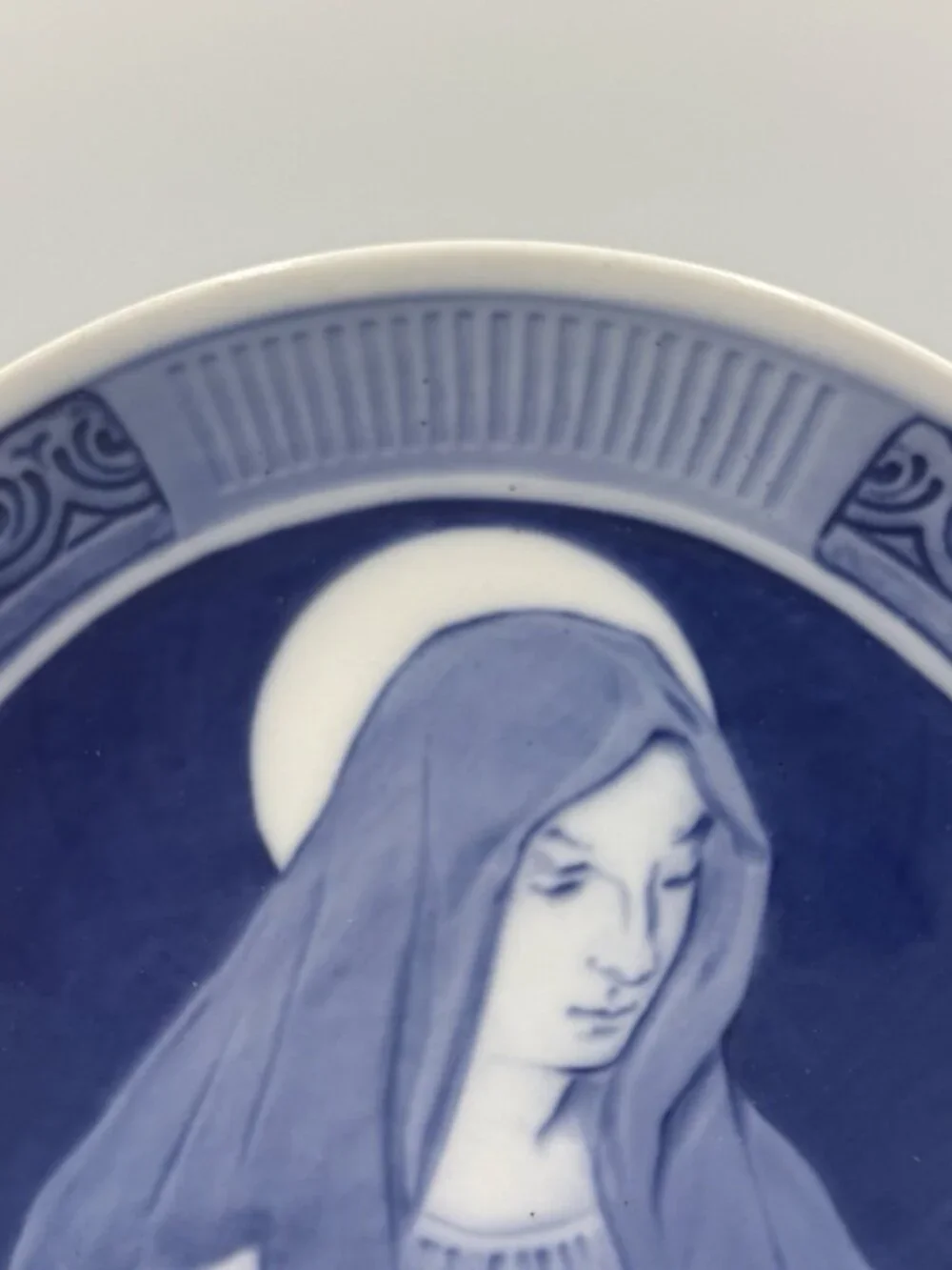 Vintage Royal Copenhagen 1920 Mary Child Jesus Christmas Plate Denmark Blue